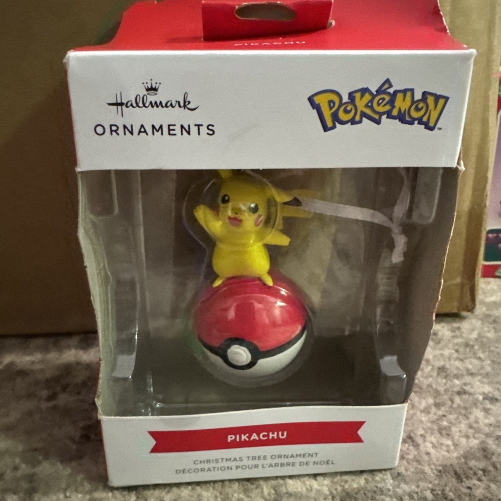 Hallmark 2023 Ornament Pokémon Pikachu Christmas Tree Ornament NEW
